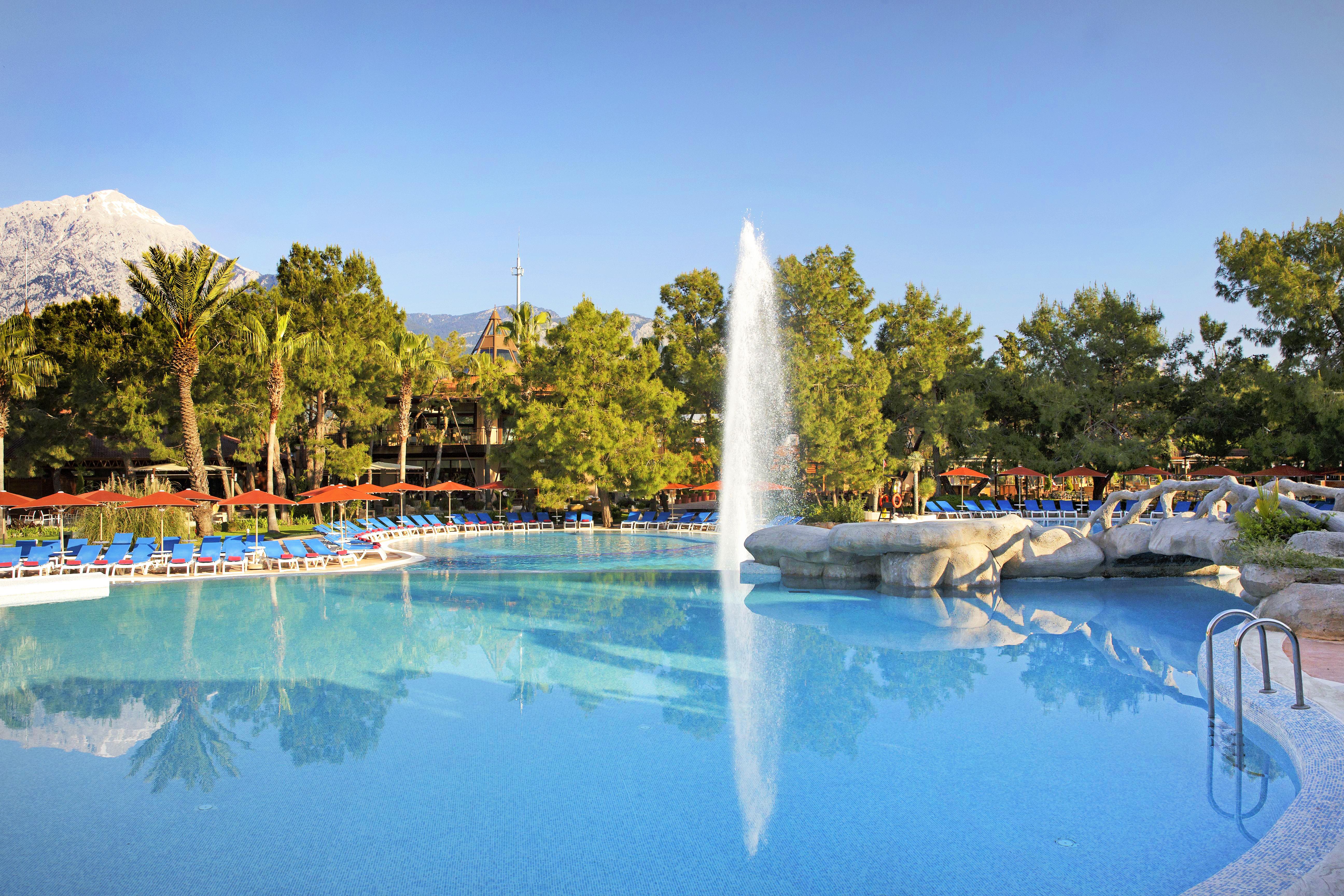 Marti Myra Hotel Tekirova Ngoại thất bức ảnh The swimming pool at the hotel
