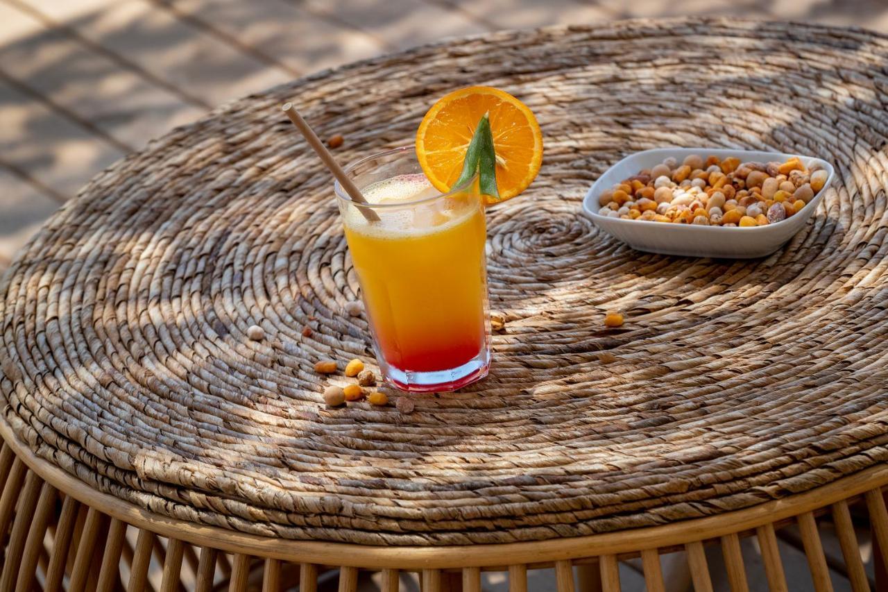 Marti Myra Hotel Tekirova Ngoại thất bức ảnh A tequila sunrise