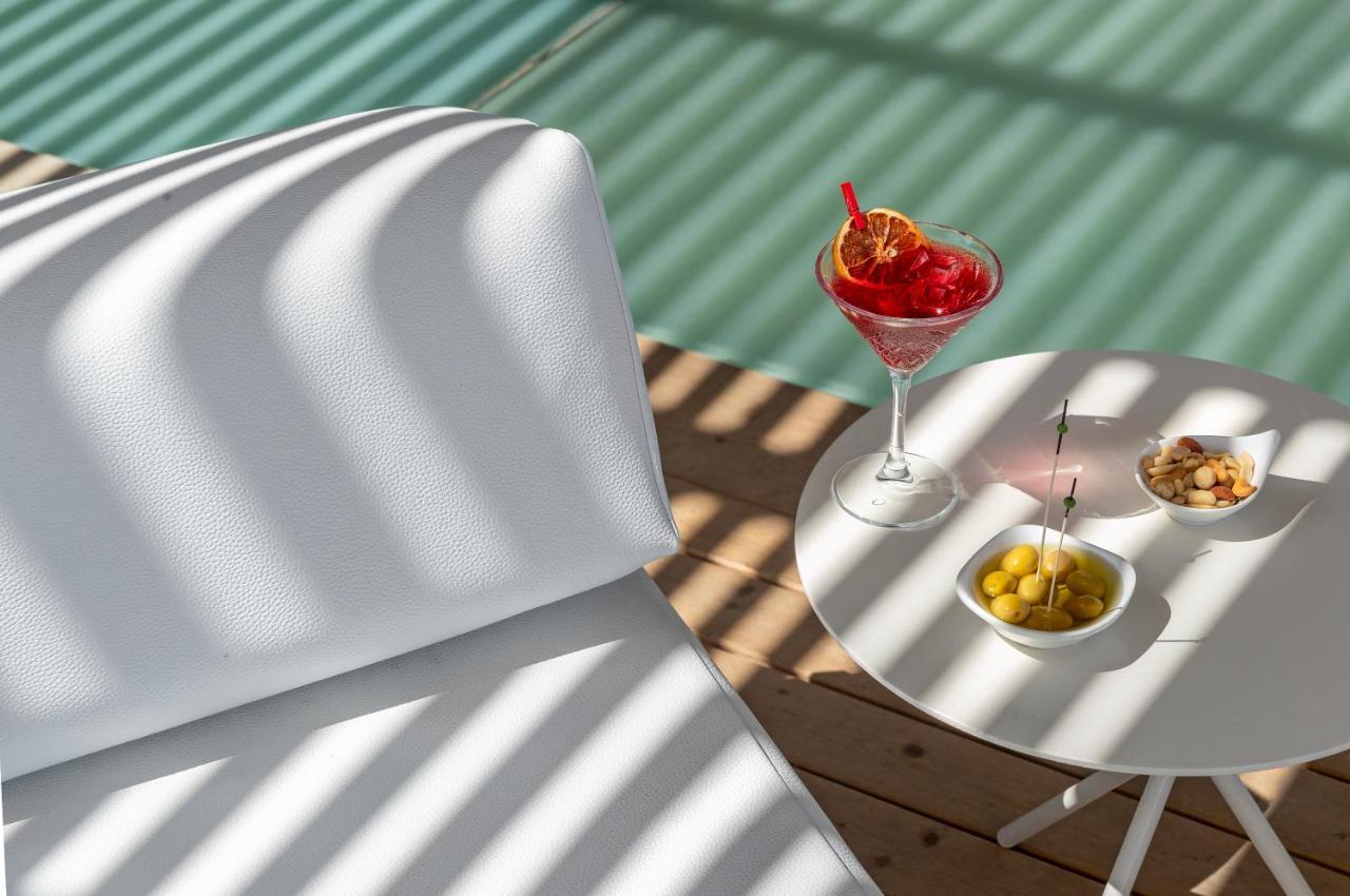 Marti Myra Hotel Tekirova Ngoại thất bức ảnh A Campari cocktail